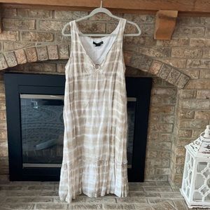 Calvin Klein cute summer dress.